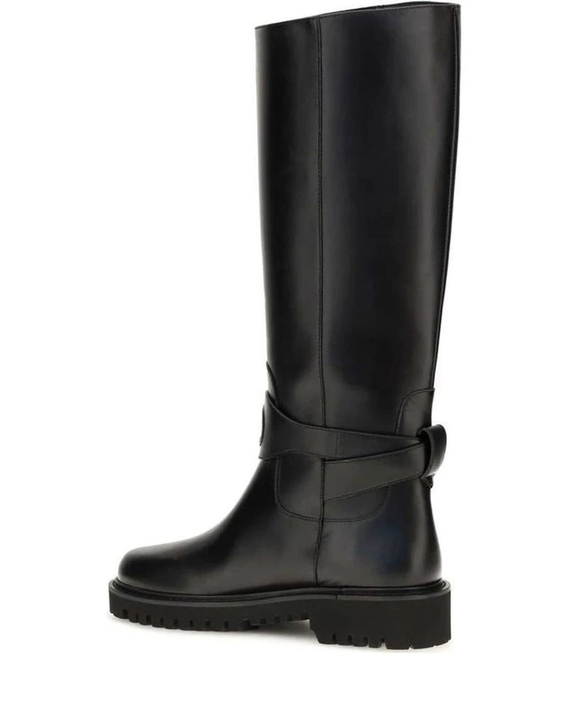 Valentino Garavani Boots in black, Calf Leather — view 3