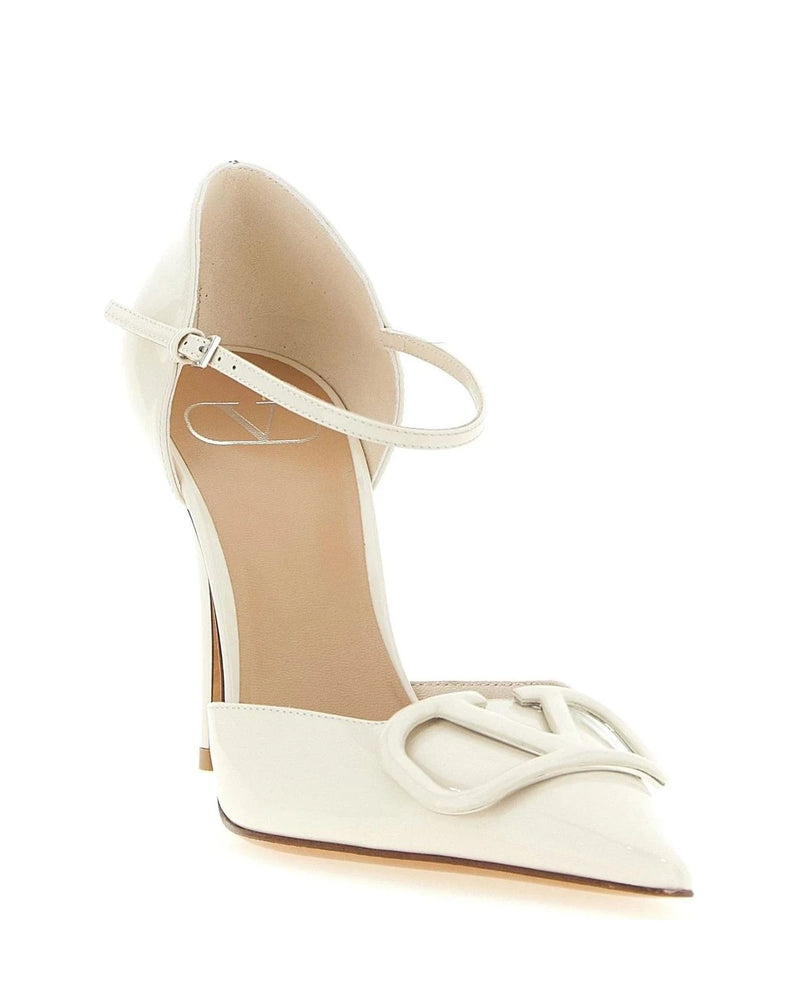 Valentino Garavani Pumps in white, Calfskin Leather — view 2