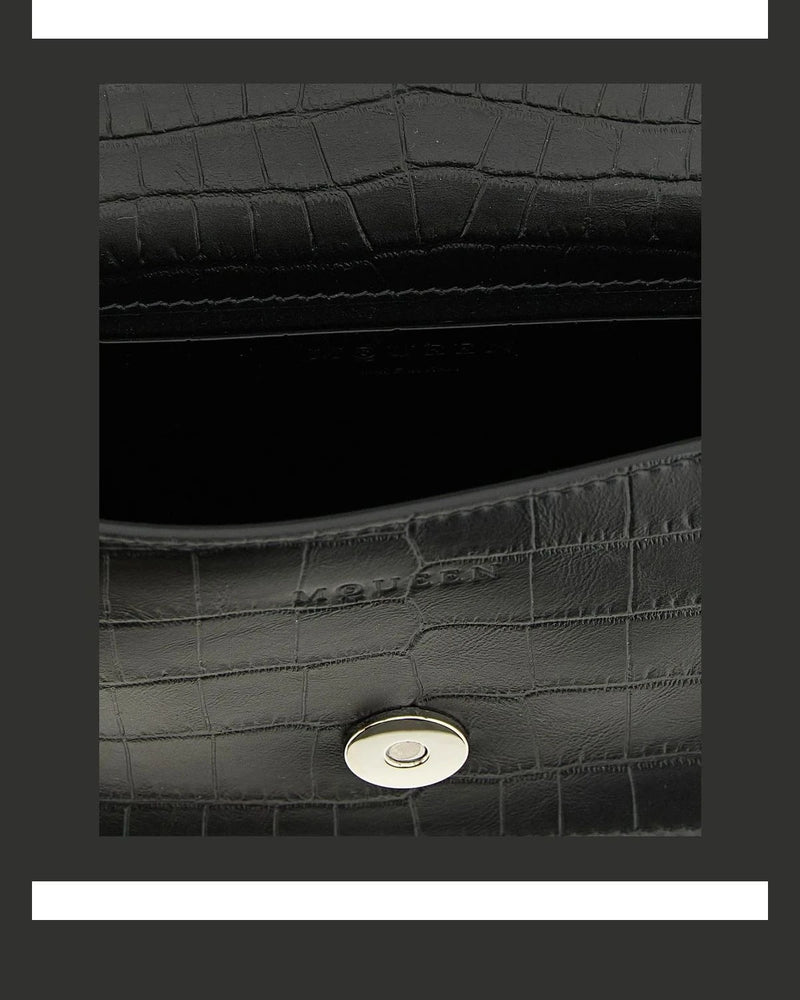 Alexander McQueen Shoulder Bag in black, Calfskin Leather — view 4