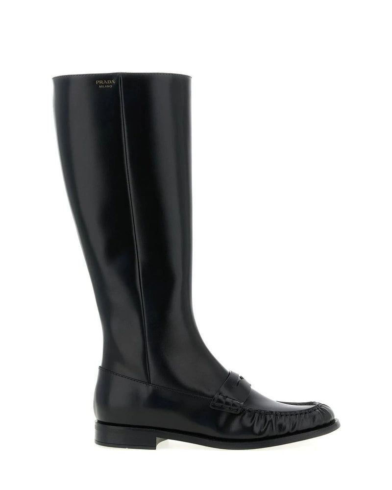 Prada Knee High Boots in black, Calfskin Leather