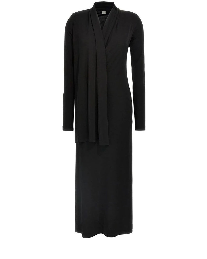 Toteme Dresse in black, Viscose