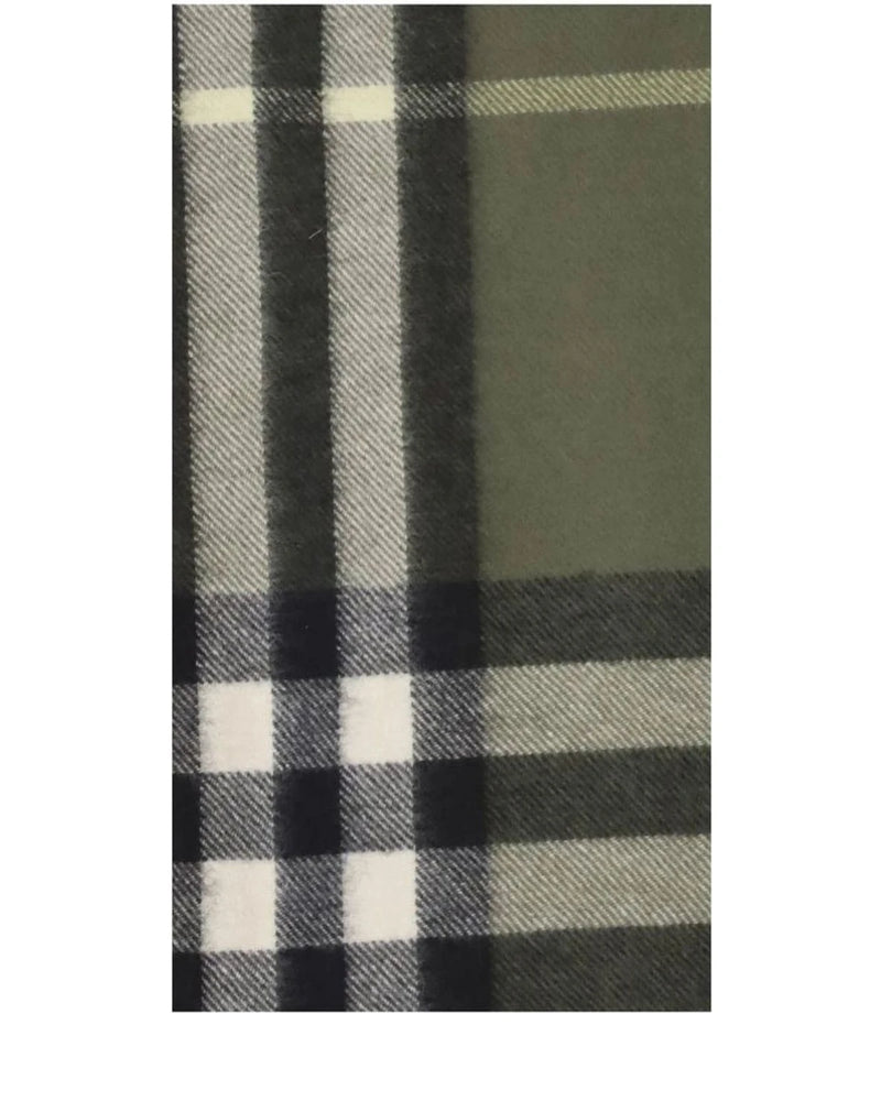 Burberry Scarves & Shawl in green, Kashmir — view 3