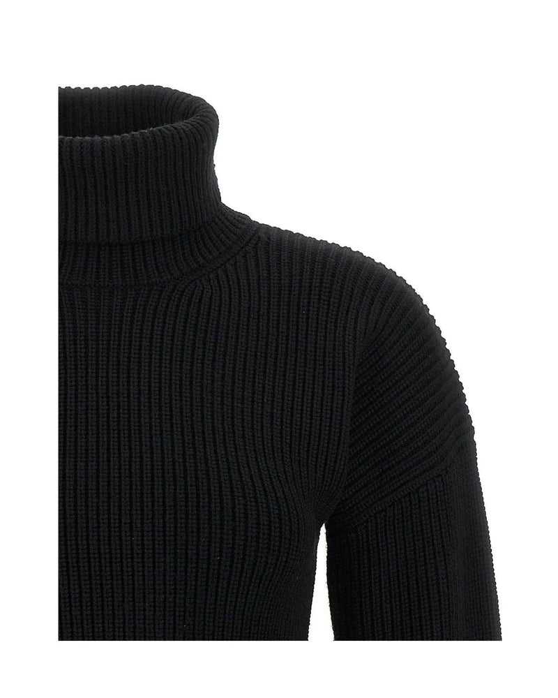 Toteme Sweater in black — view 3