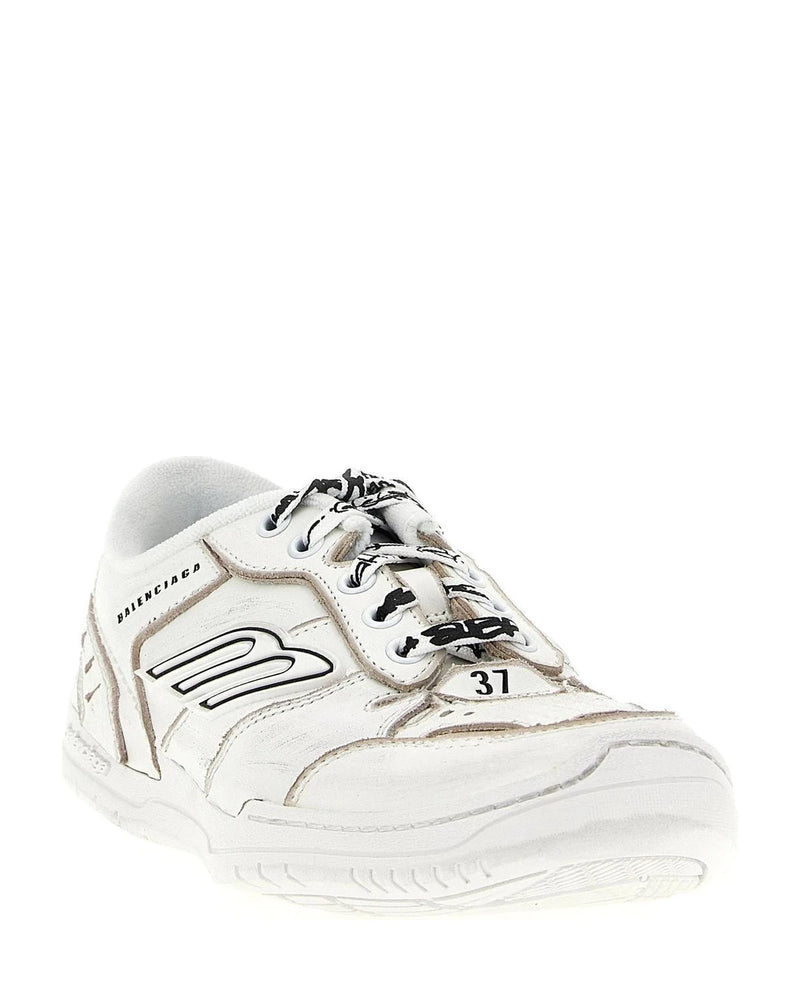 Balenciaga Sneakers in white, Calf Leather — view 2