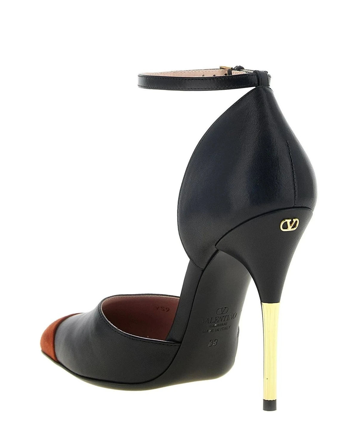 Valentino Garavani Pumps in black, Goat Leather — view 3