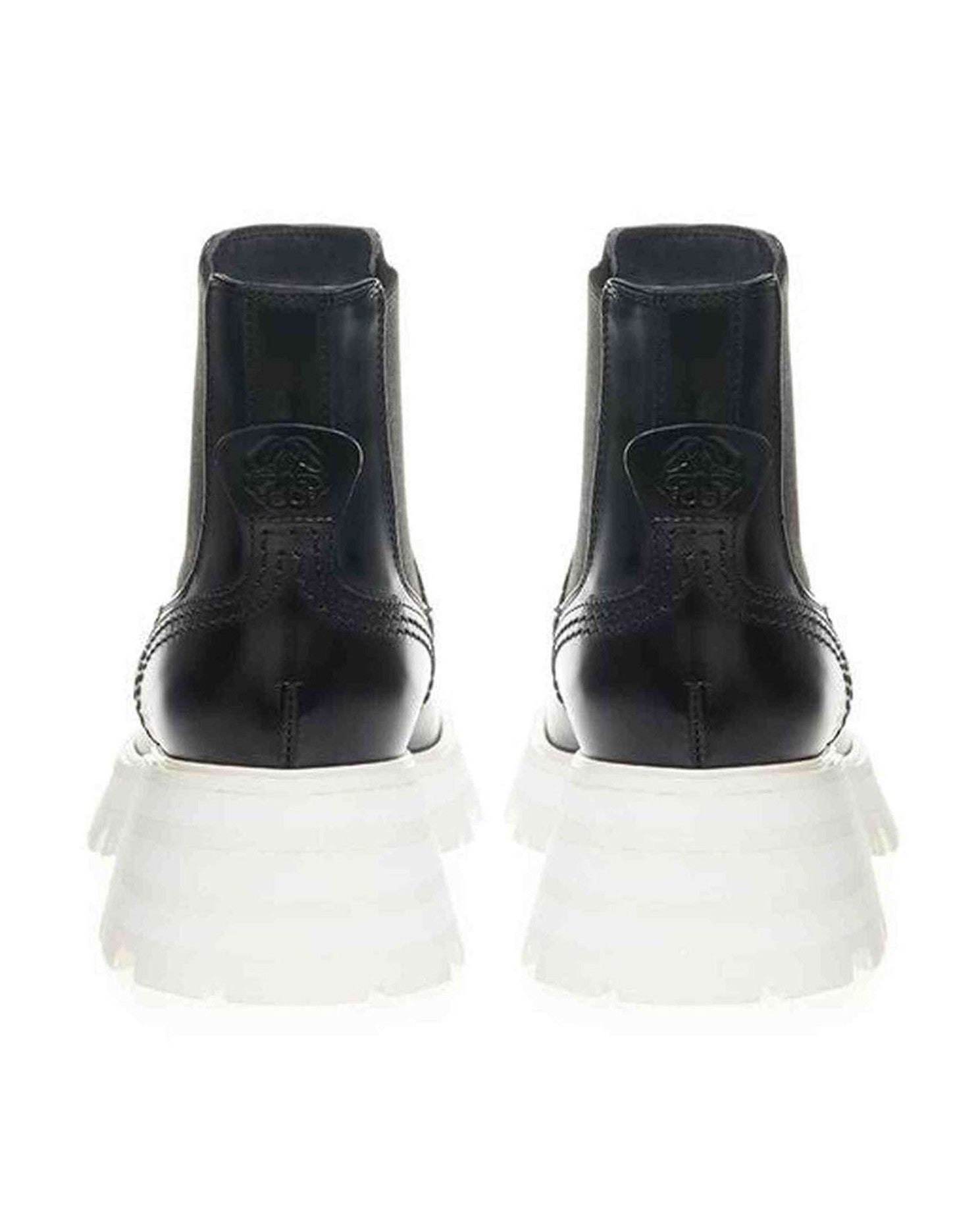 Alexander Mcqueen Elegant Leather Boots In Black Timeless Glam Steals