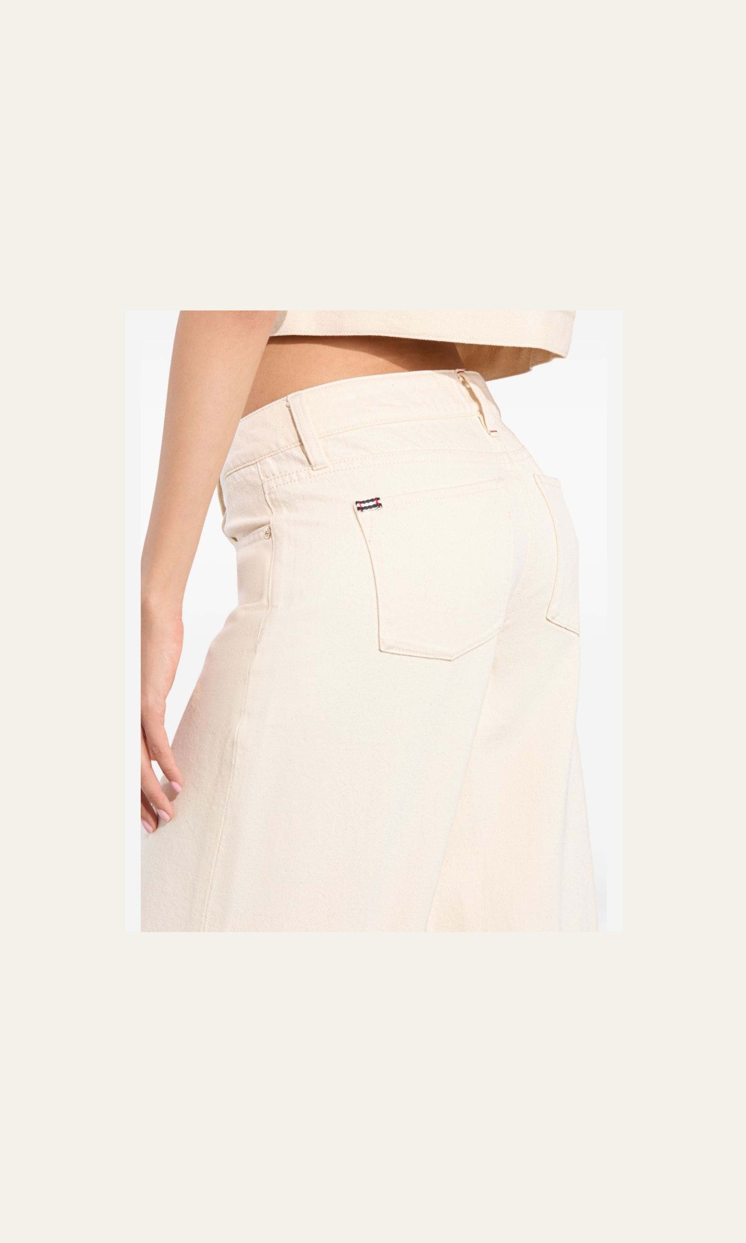 Alice + Olivia White Trouser Glam Steals