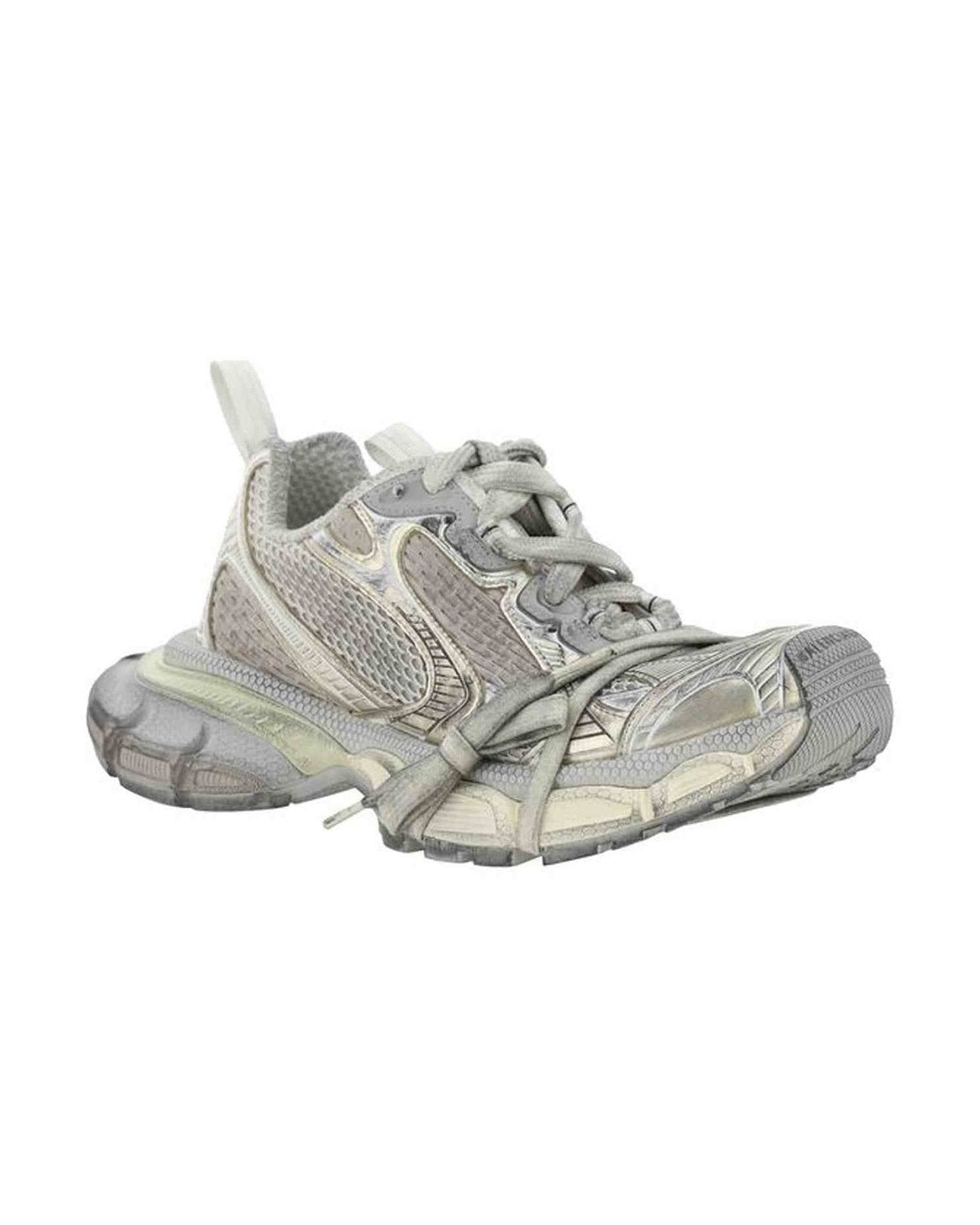 Balenciaga Sneakers Glam Steals
