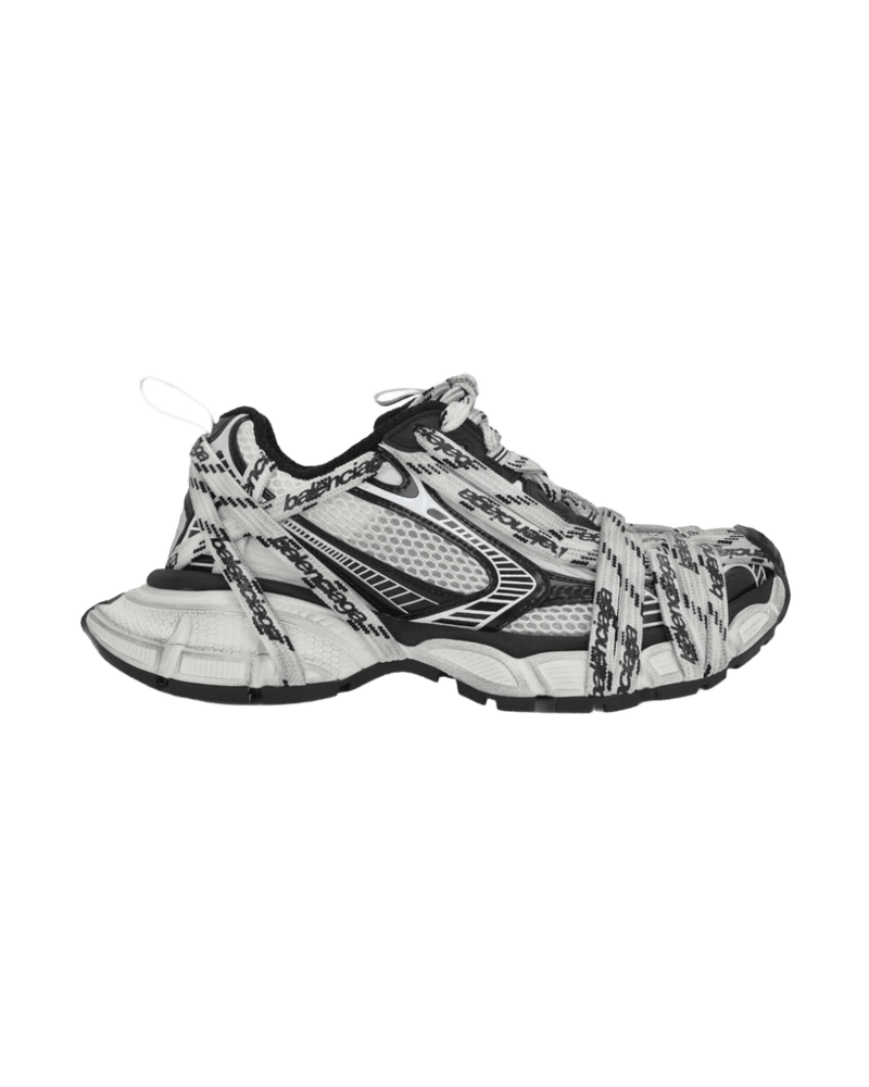 Balenciaga Sneakers White Glam Steals