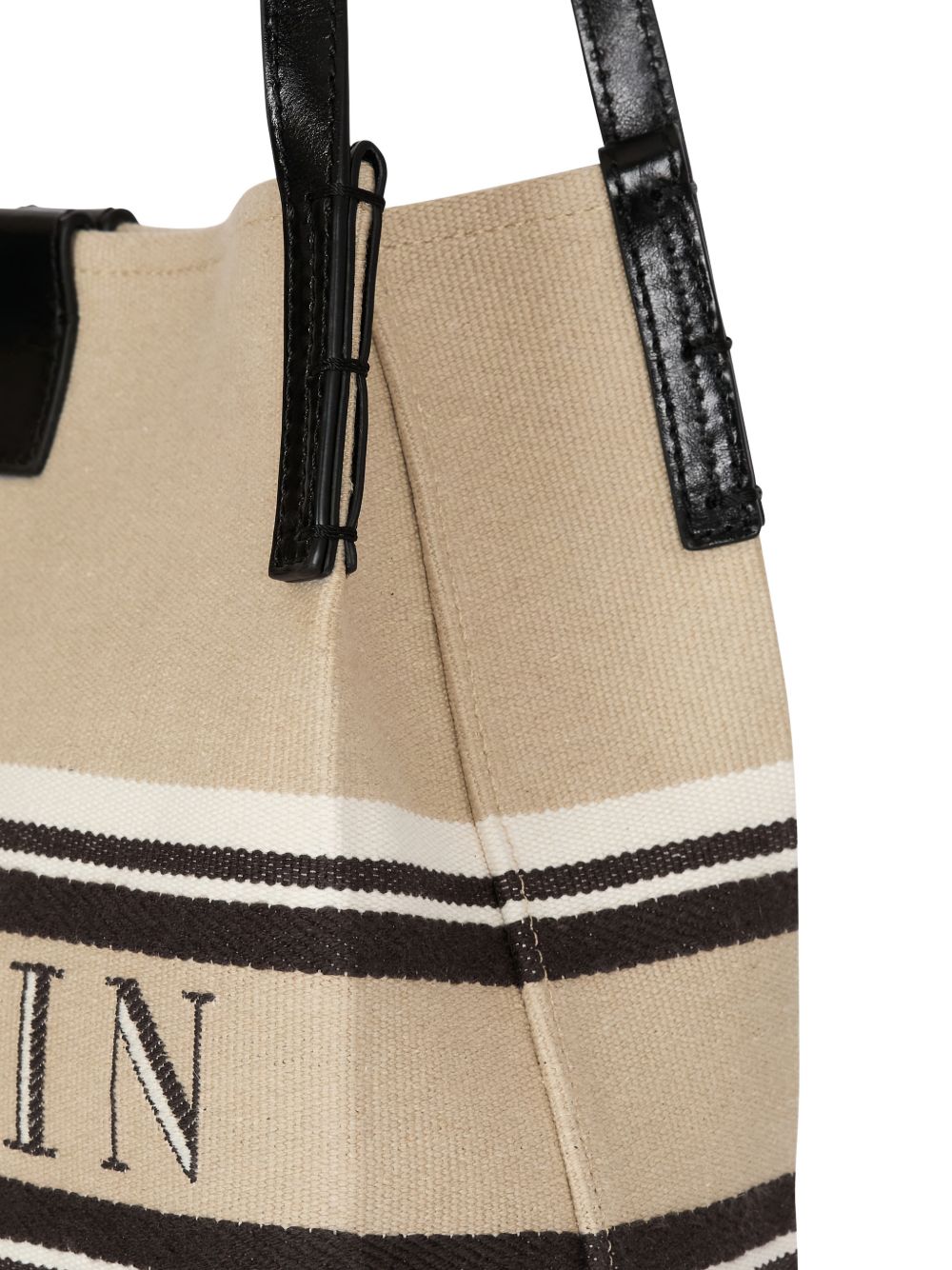 Balmain Beige Bag Glam Steals