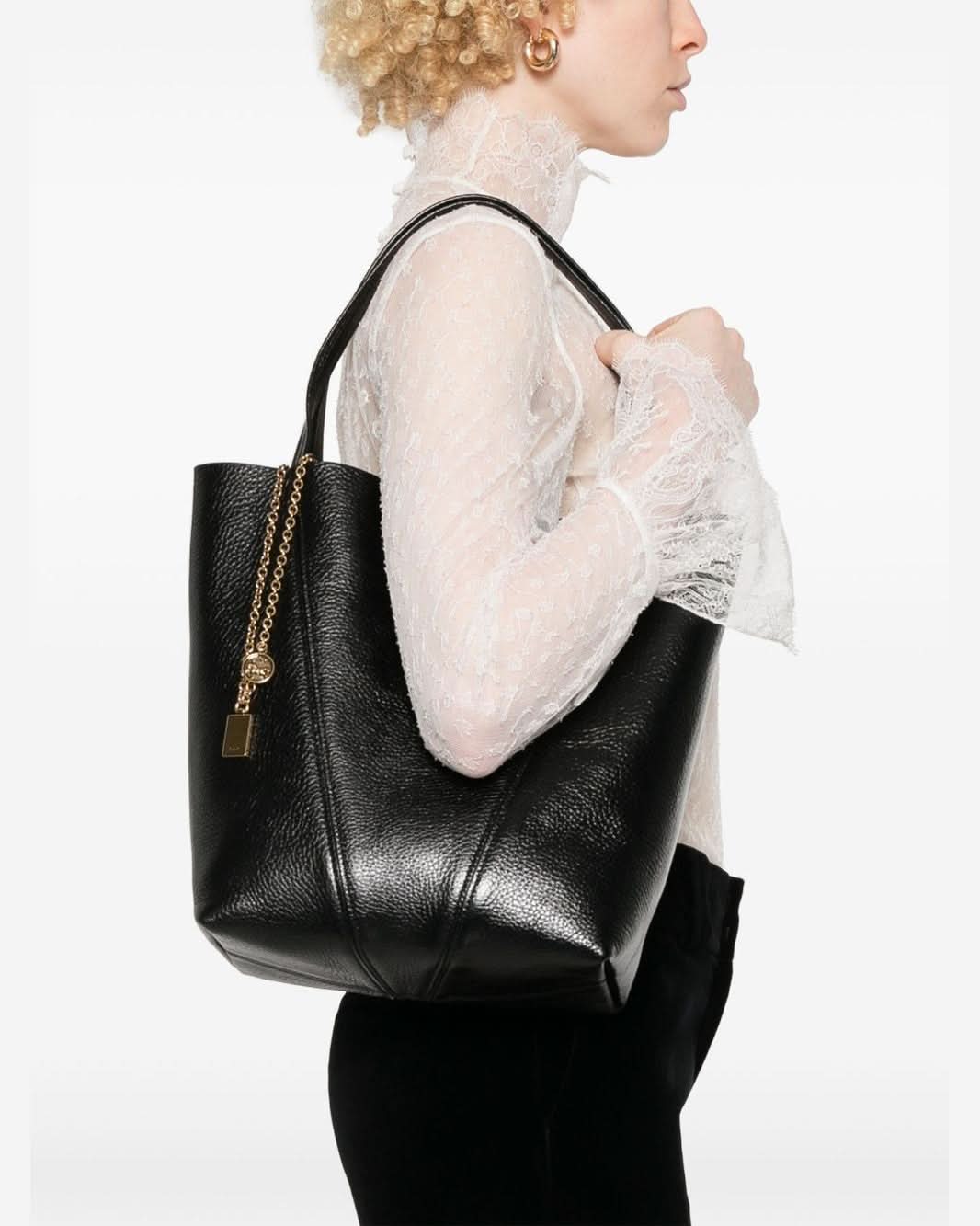 Chloé Black Bag Shopper