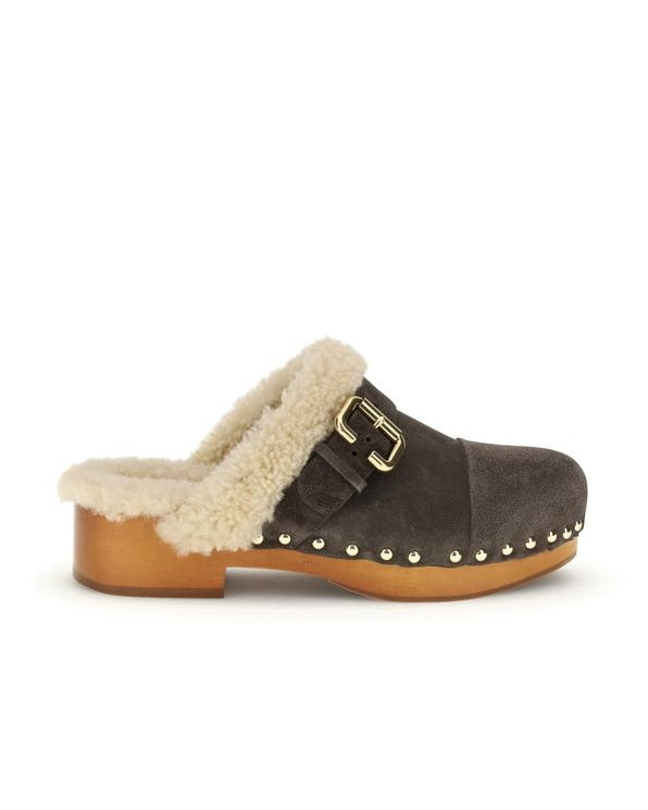 Chloé Brown Fur Clogs Glam Steals