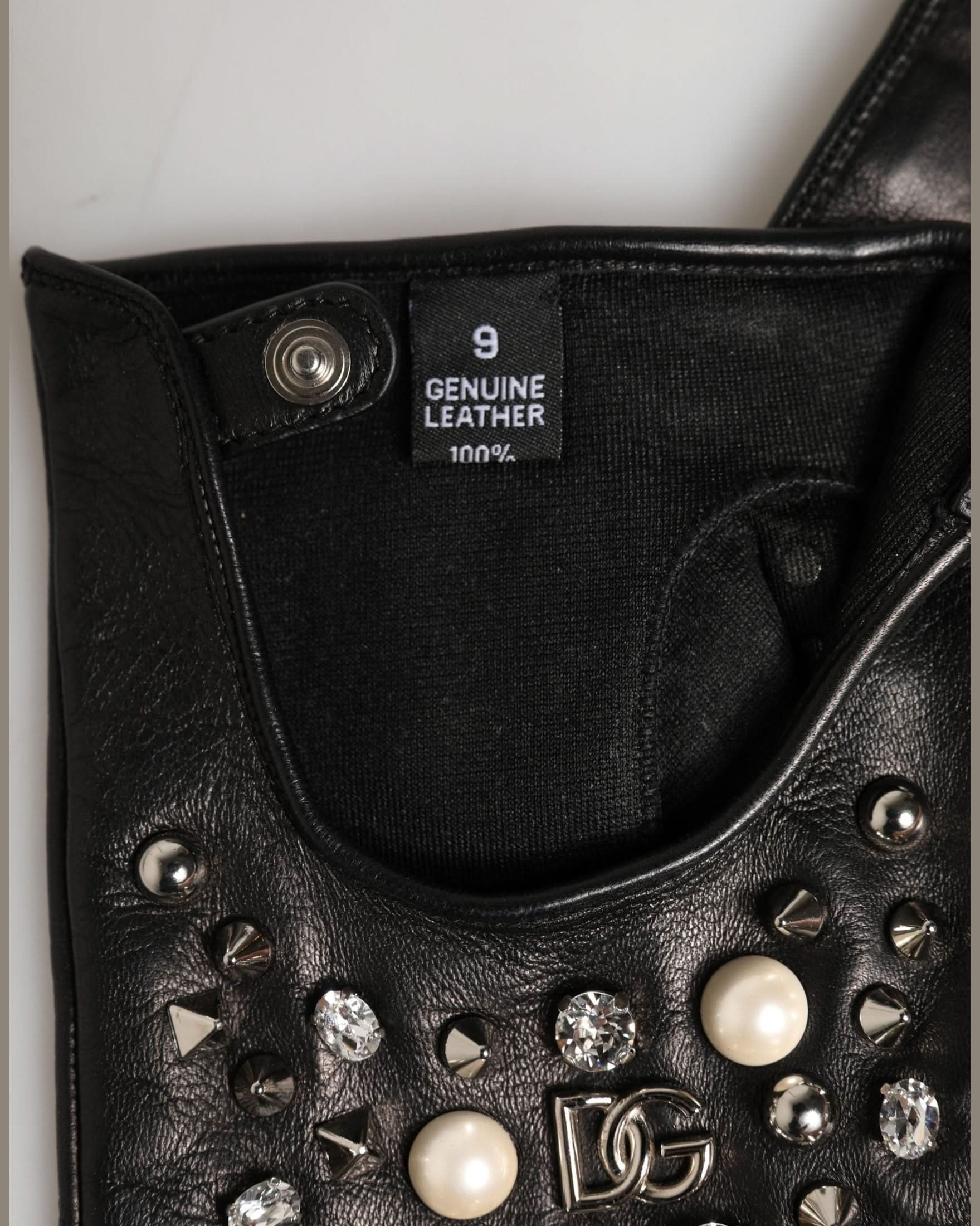 Dolce & Gabbana Black Embellished Wrist Length Mitten Gloves 