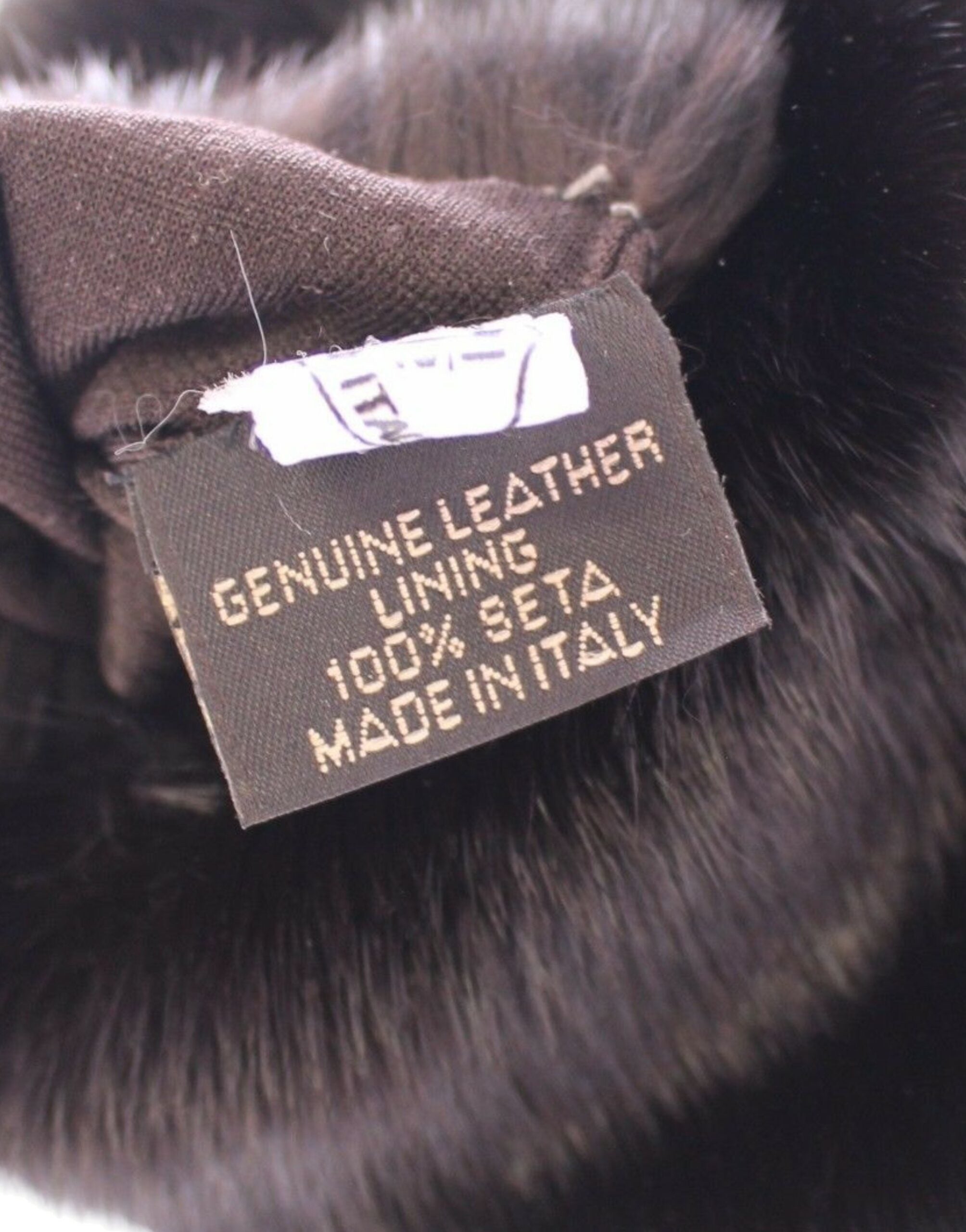 Dolce & Gabbana Elegant Elbow Length Fur Purple Gloves Glam Steals