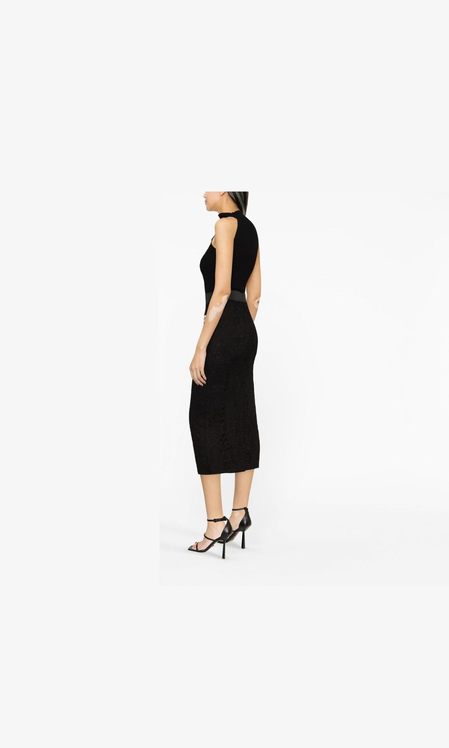 Dolce & Gabbana Pencil Skirt Glam Steals