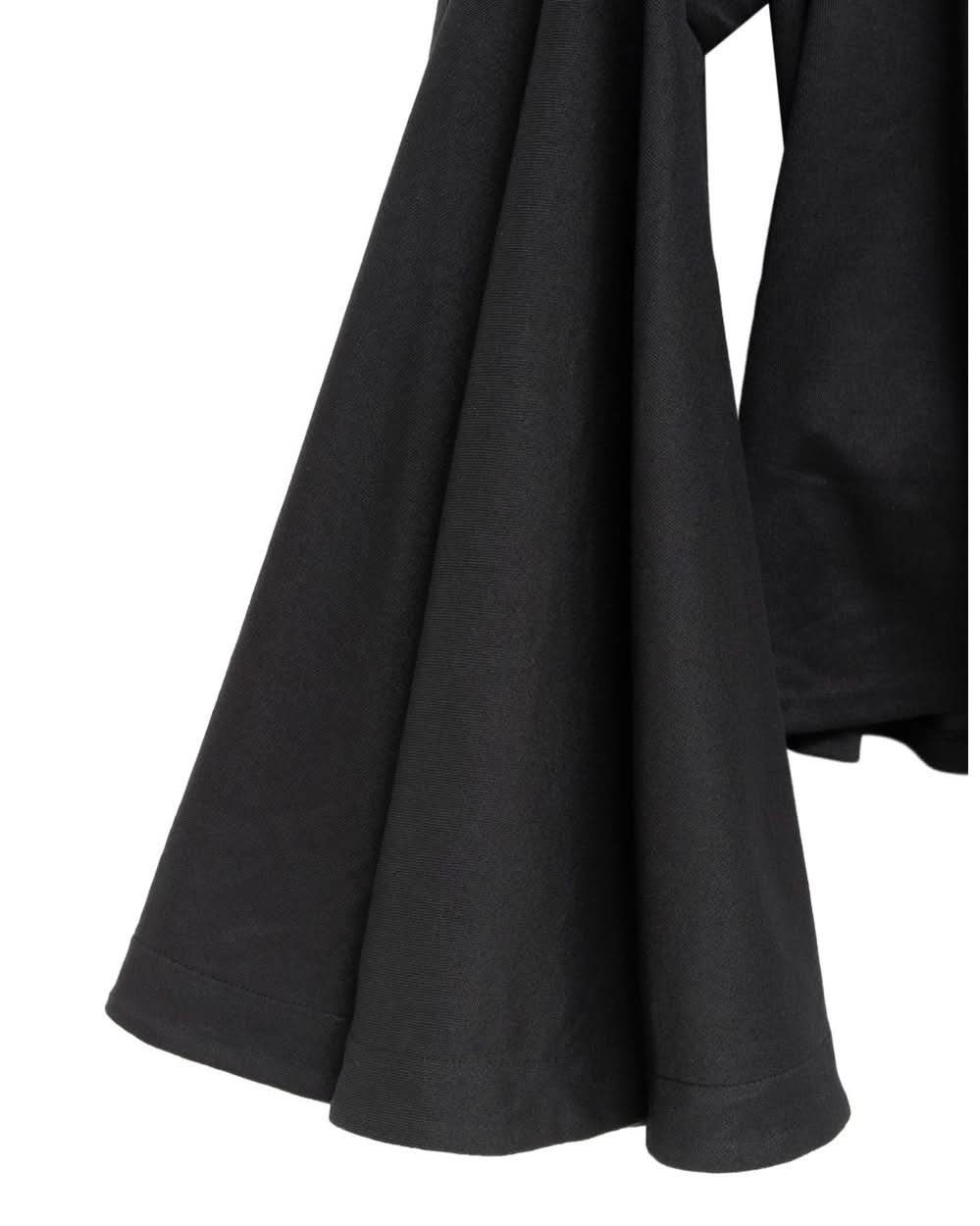 Jacquemus Black Top Glam Steals