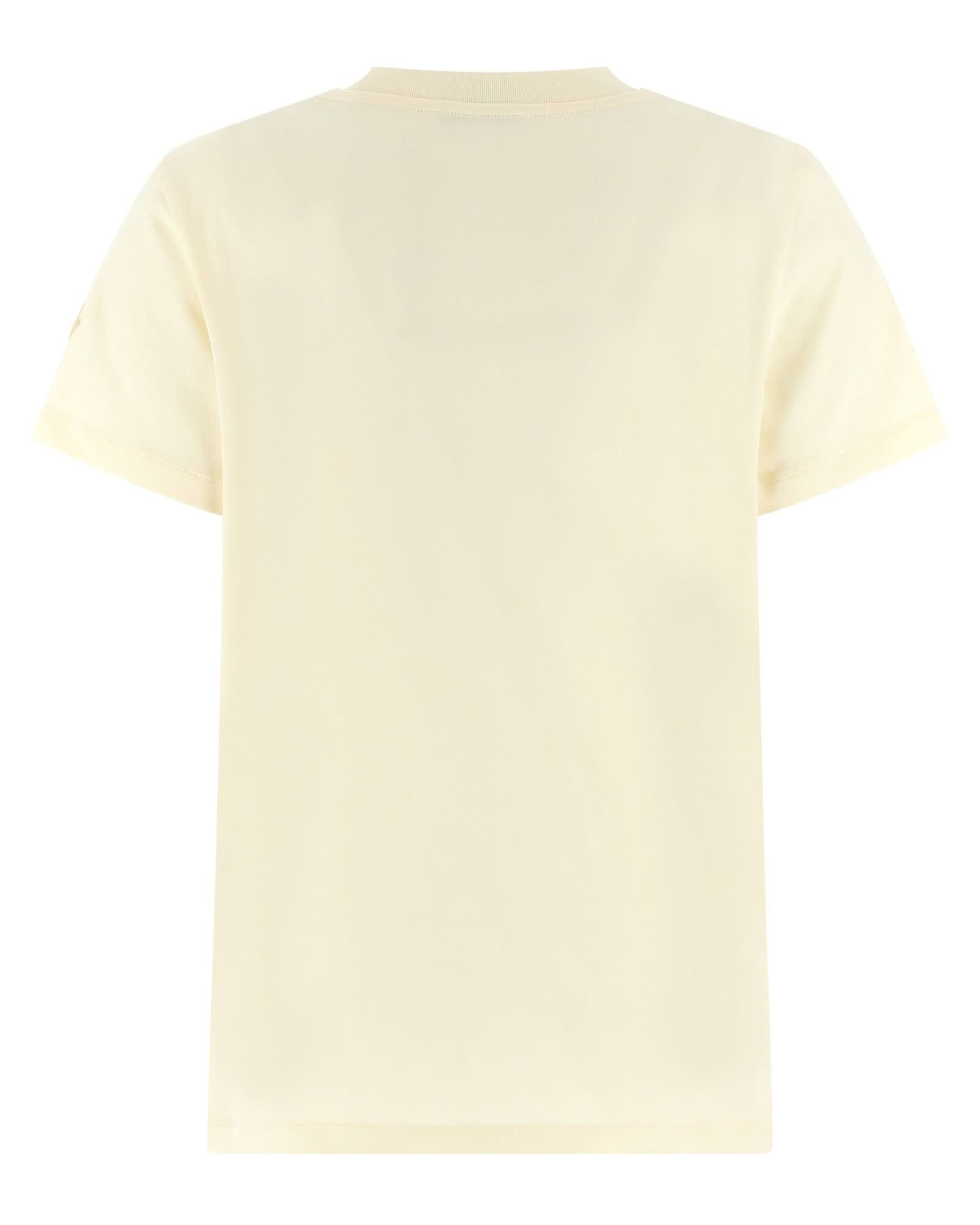 Moncler Logo T-shirt Glam Steals