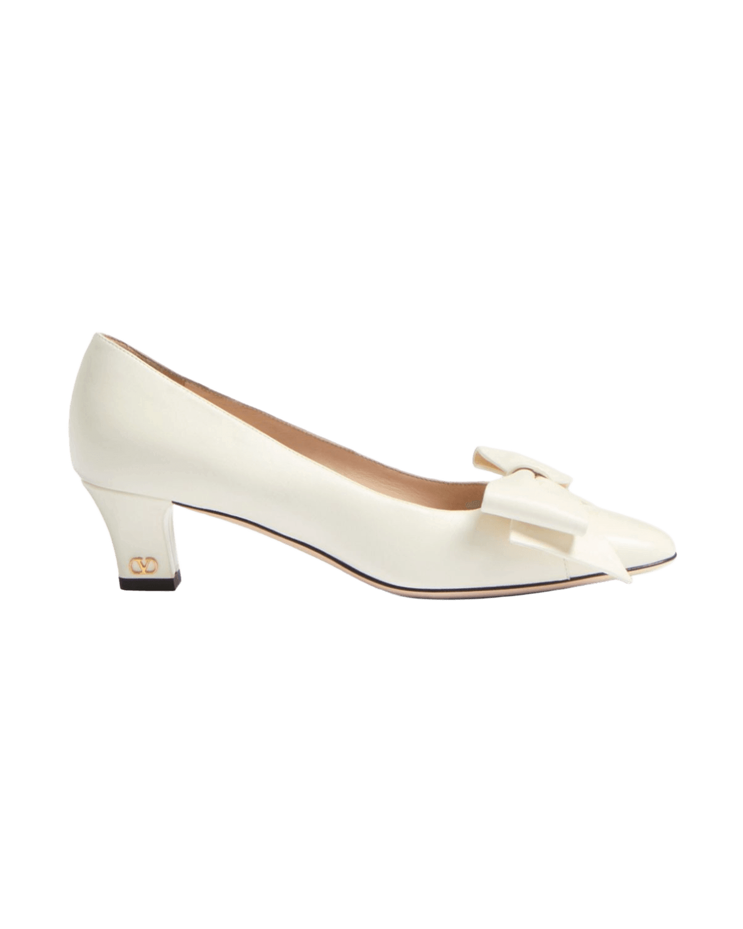 Valentino Garavani Bowow DéColleté In Kid 45mm Glam Steals