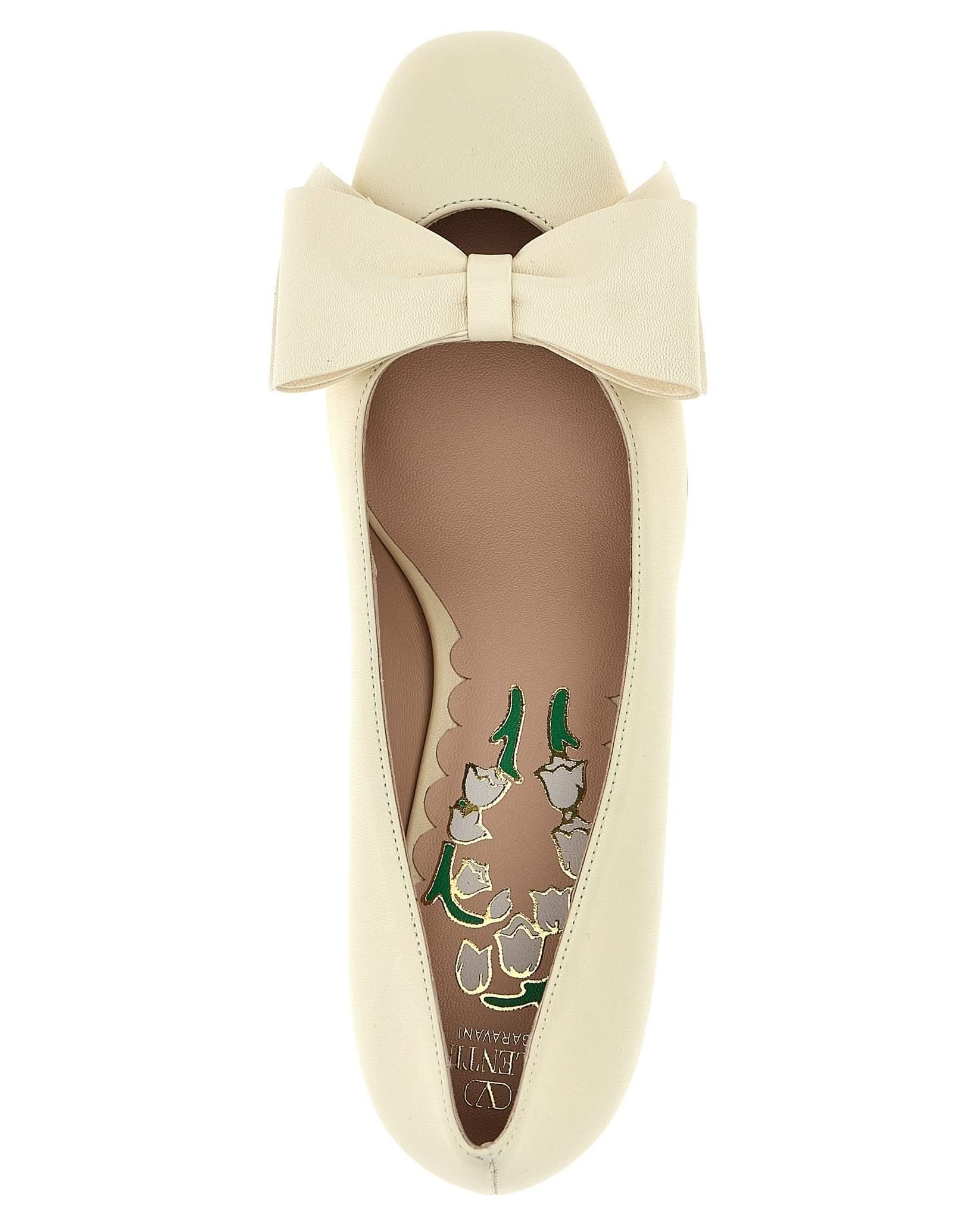 Valentino Garavani Bowow Pumps Glam Steals