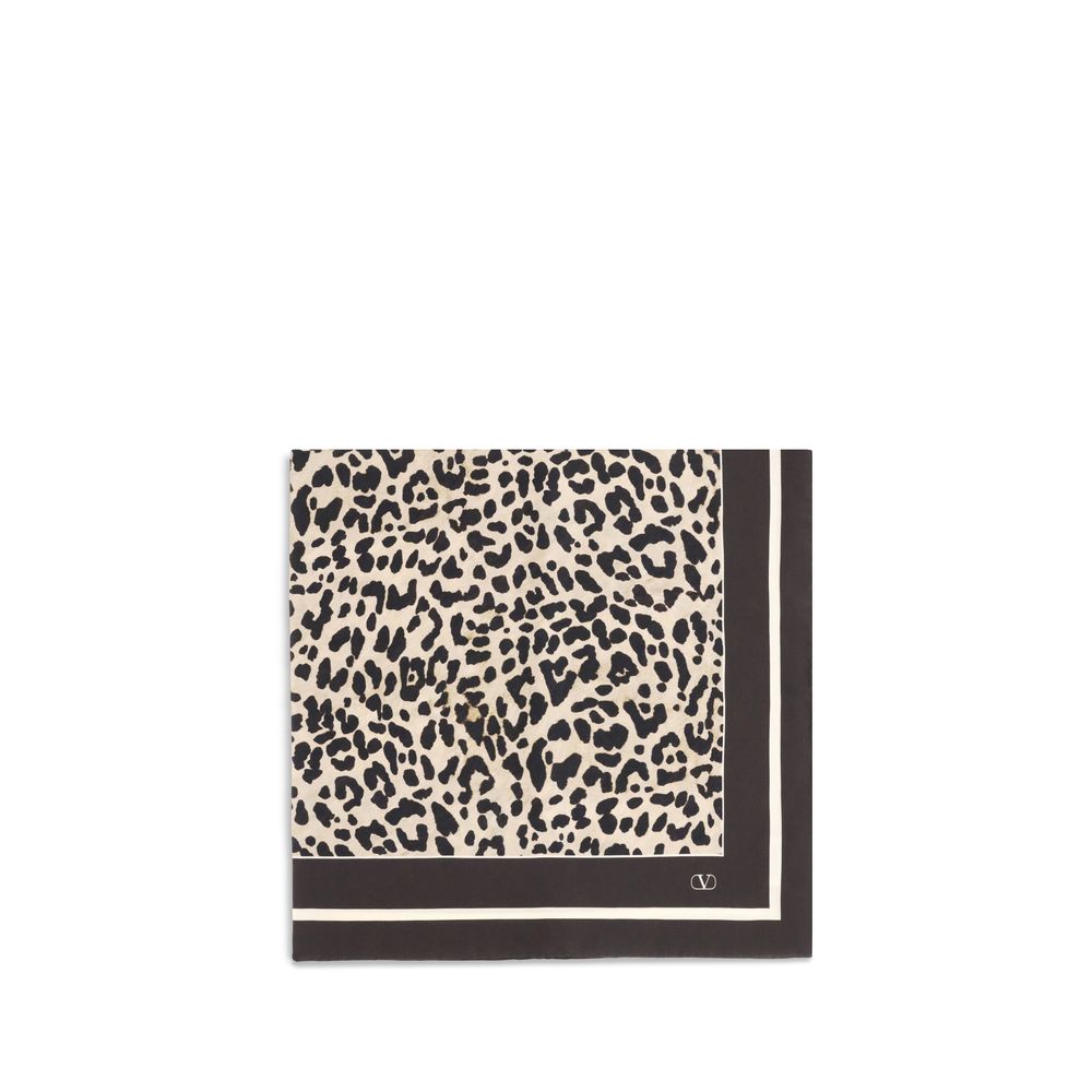 Valentino Garavani Leopard Print Foulard Glam Steals