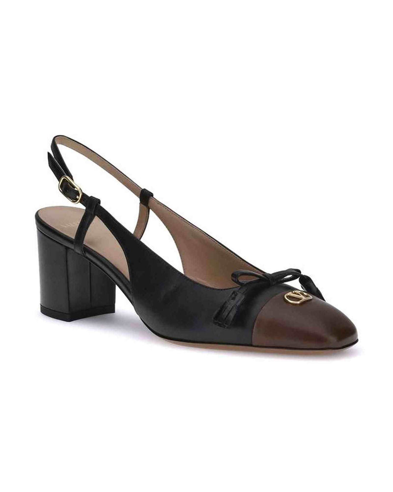 Valentino Garavani Valet Du Roi Pumps Glam Steals