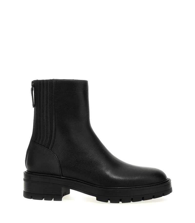 Aquazzura Ankle Boots in black, Calfskin Leather