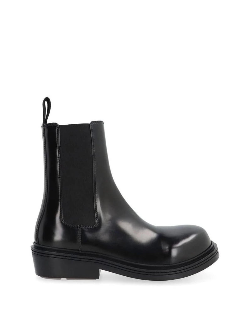 Bottega Veneta Black Calfskin Chelsea Boots Boots