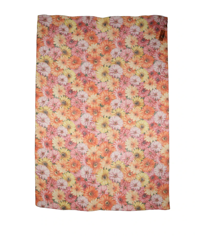 Dolce & Gabbana Scarves & Shawl in multicolor, Silk