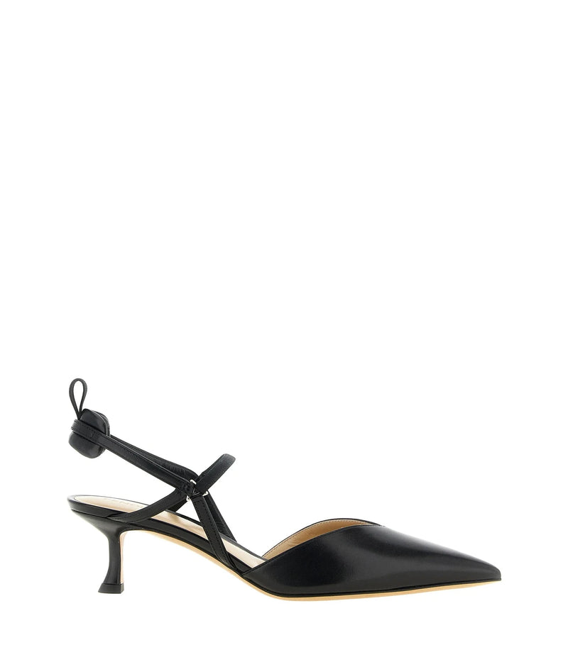 Fendi Pumps in black, Calfskin Leather