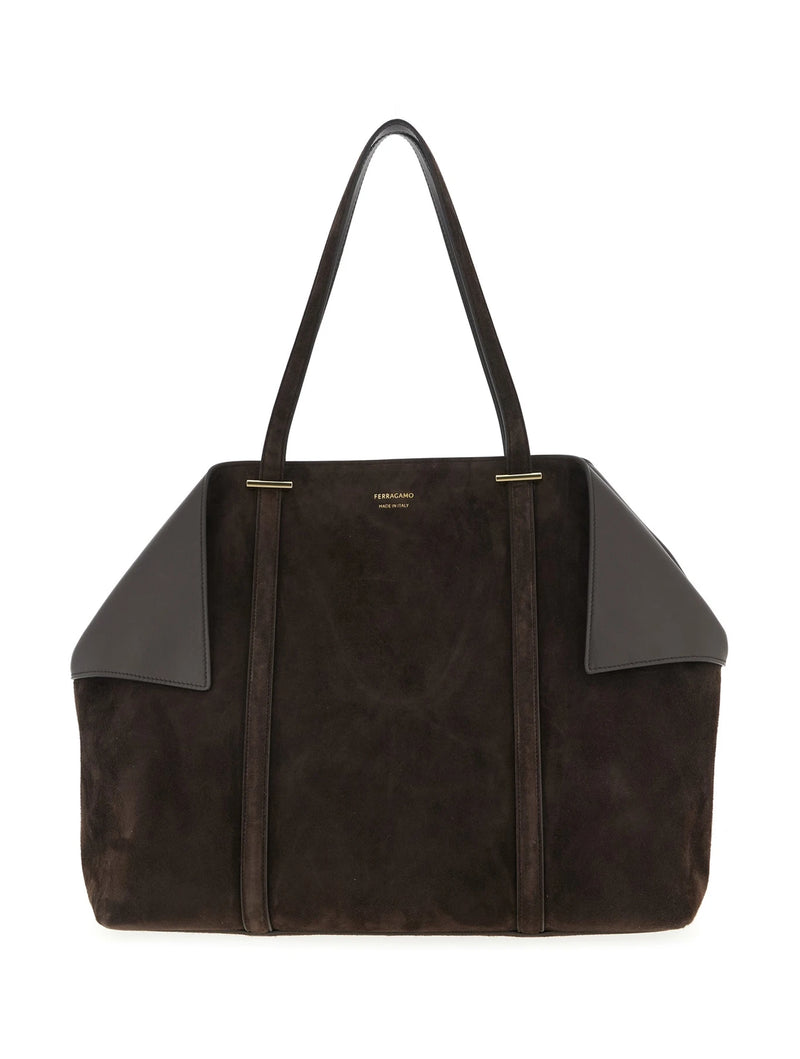 Ferragamo Shoulder Bag in brown, Goat Leather