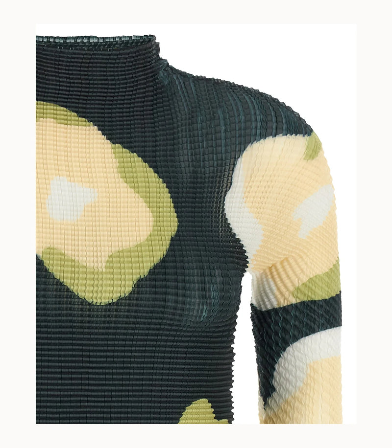 Issey Miyake Sweater in multicolor, Polyester — view 3