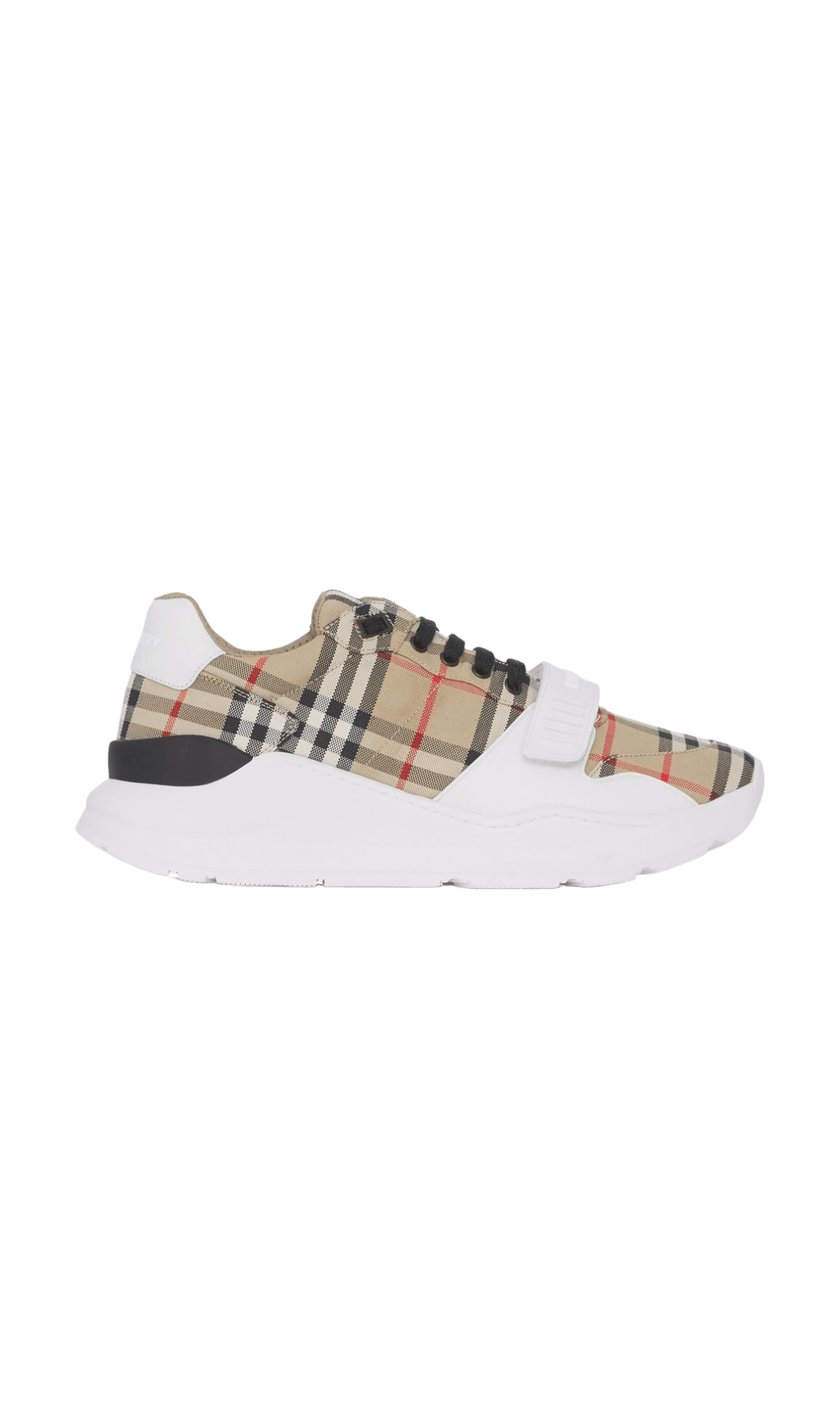 Burberry Sneakers Beige Glam Steals