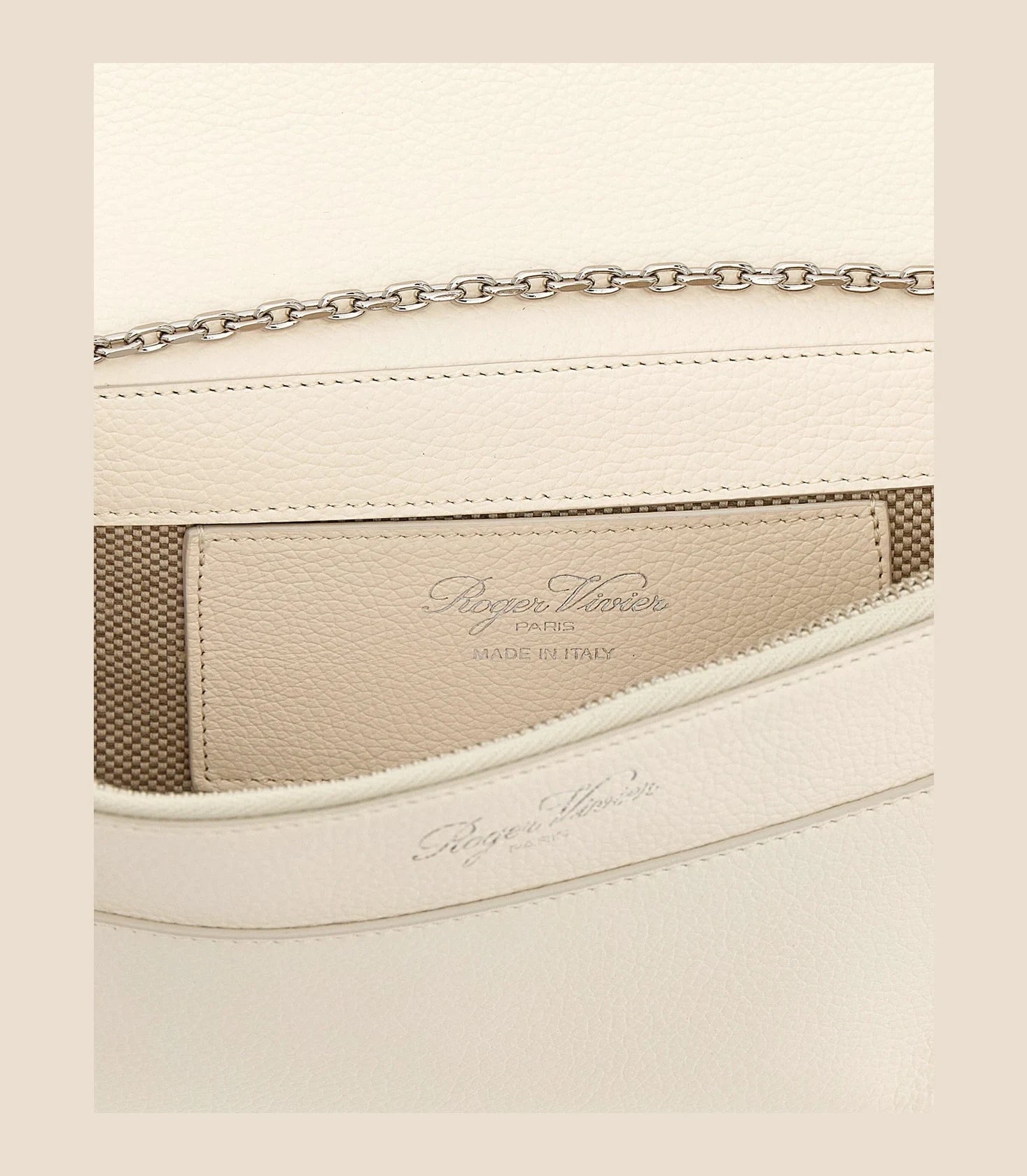 Roger Vivier Clutch Bag in white, Calfskin Leather — view 4