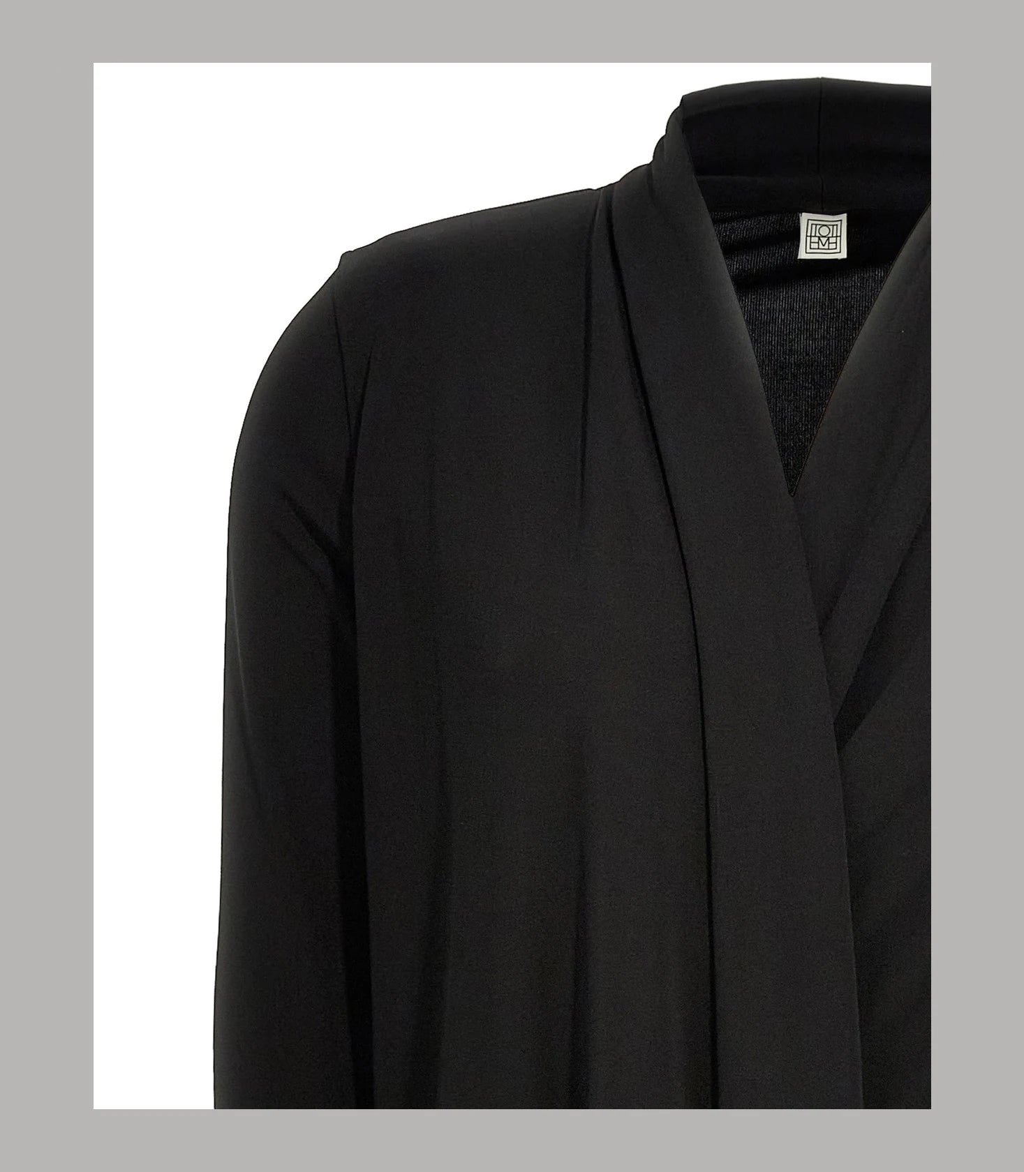 Toteme Dresse in black, Viscose — view 3