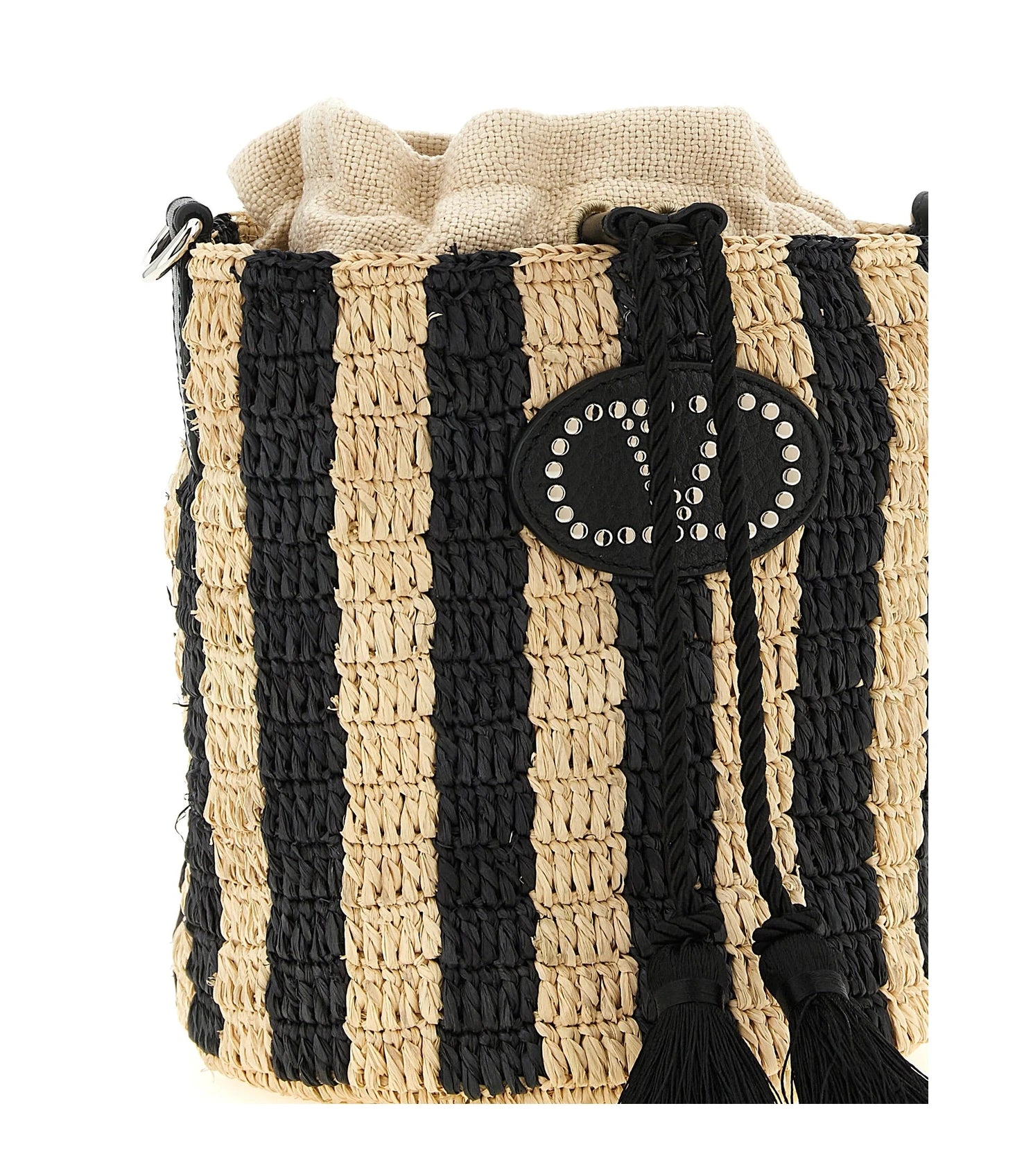 Valentino Garavani Bucket Bag in black, Straw — view 3