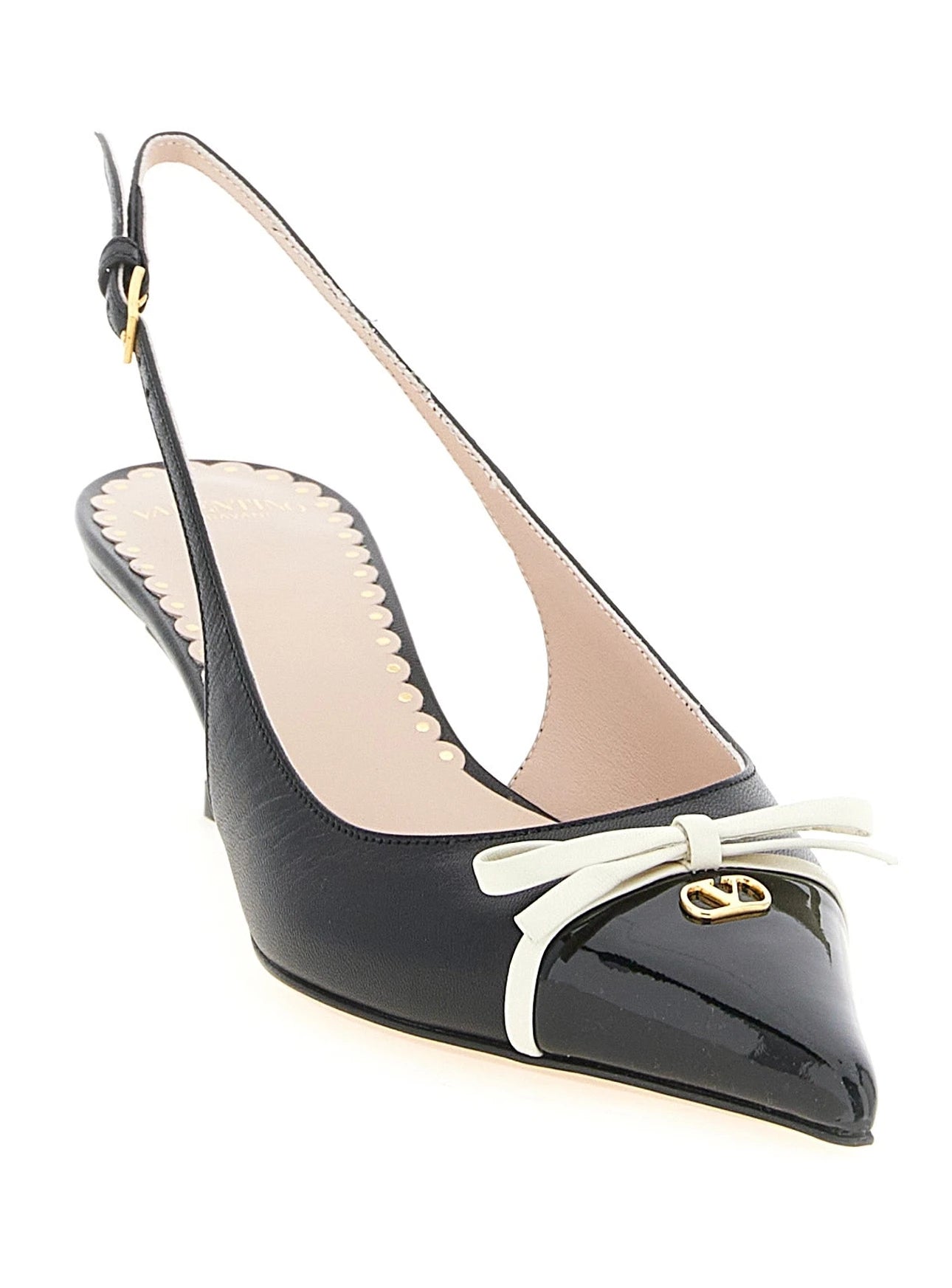 Valentino Garavani Pumps in black, Leather — view 2