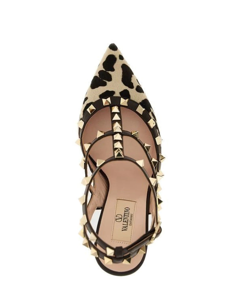 Valentino Garavani Pumps in brown, Calf Leather — view 4
