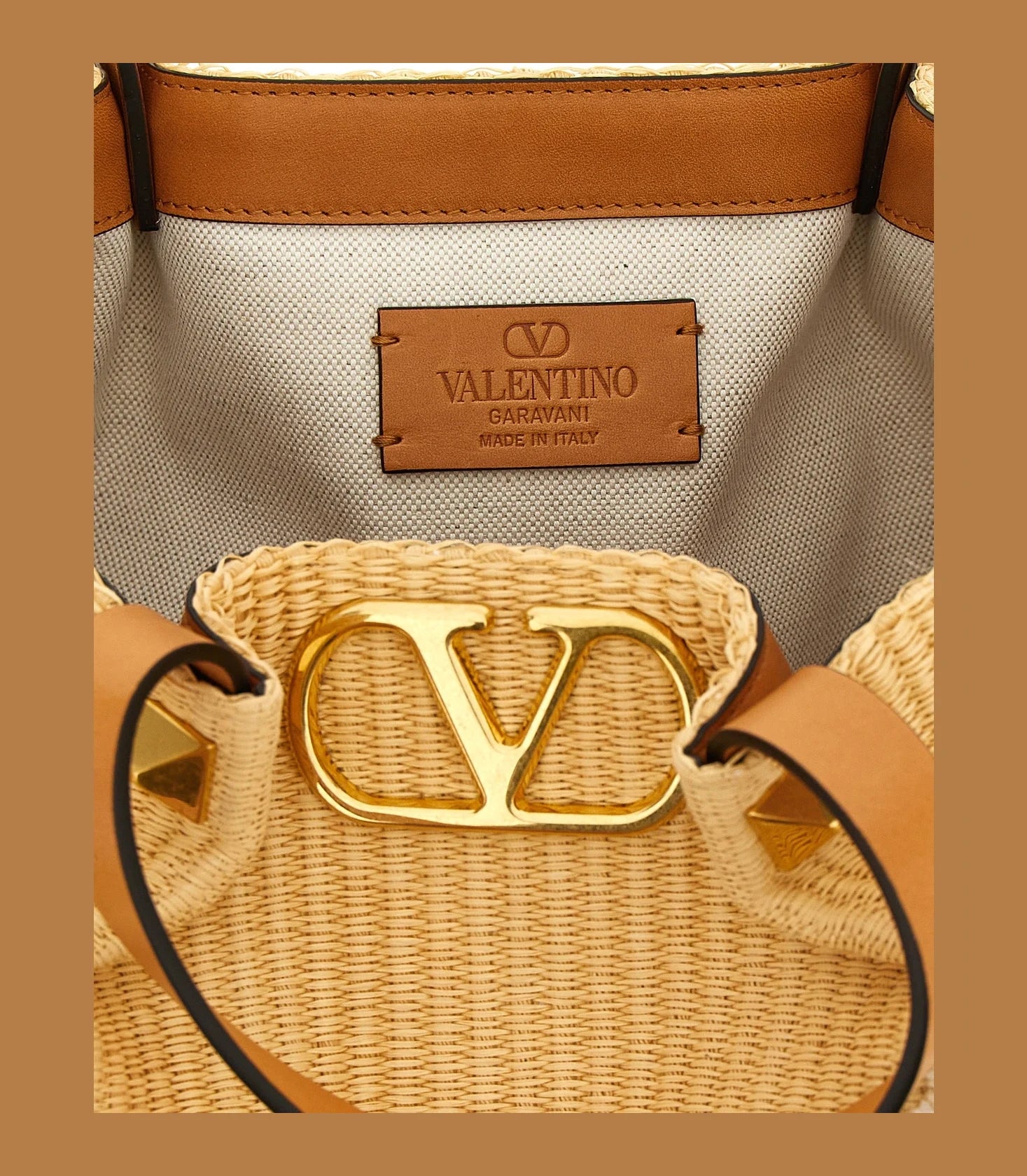 Valentino Garavani Shopping Tote in beige, Cotton — view 4