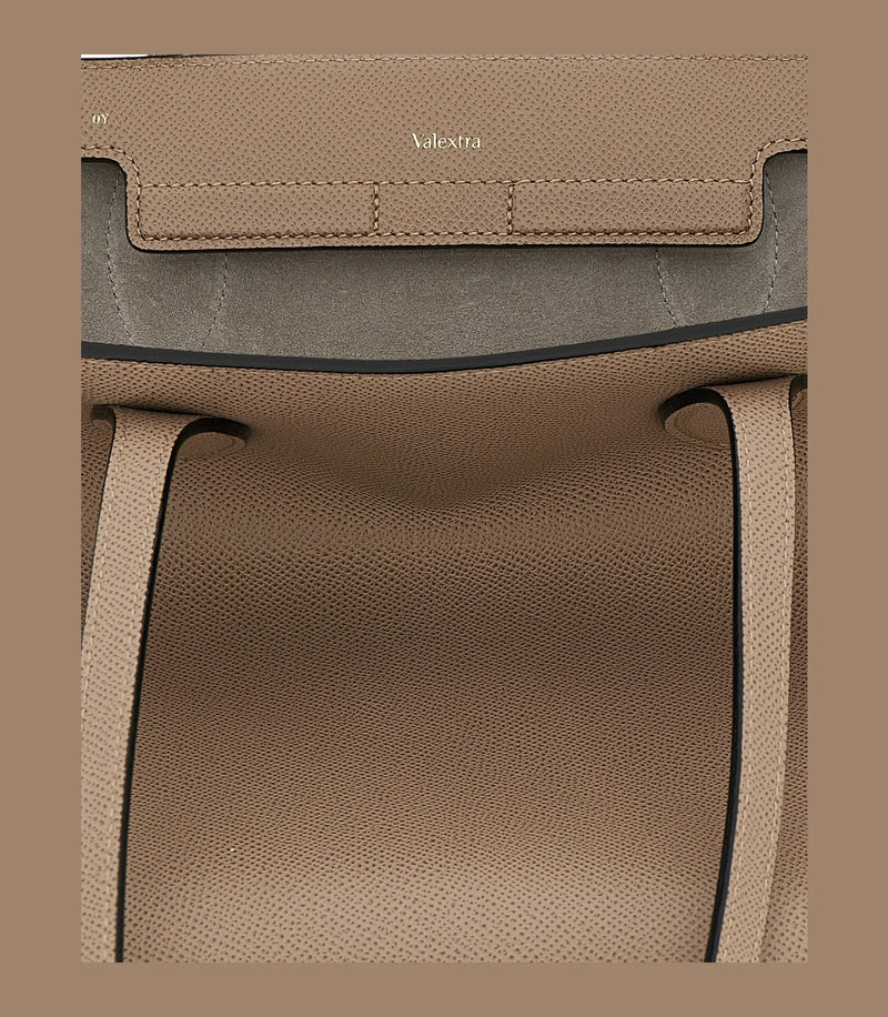 Valextra Tote Bag in beige, Calfskin Leather — view 4